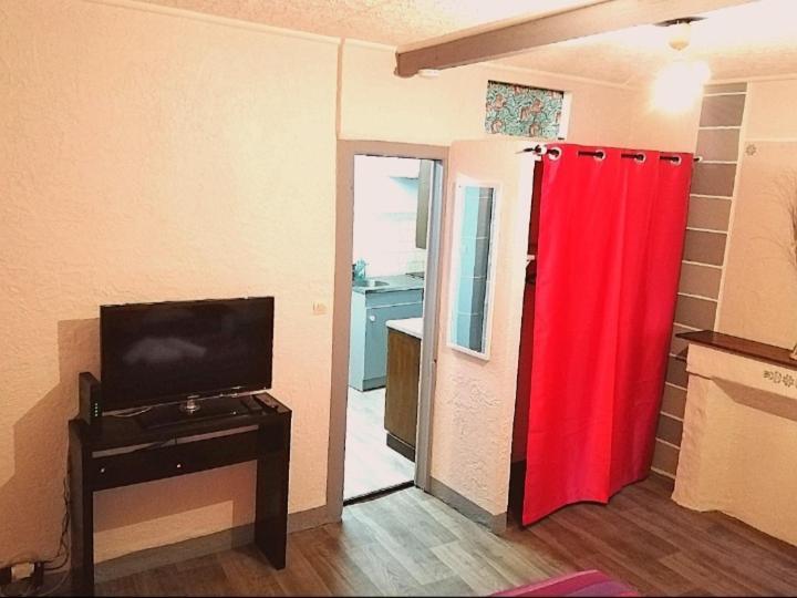 Appartement T1 Bis Quartier Du Chateau De Pau Eksteriør billede